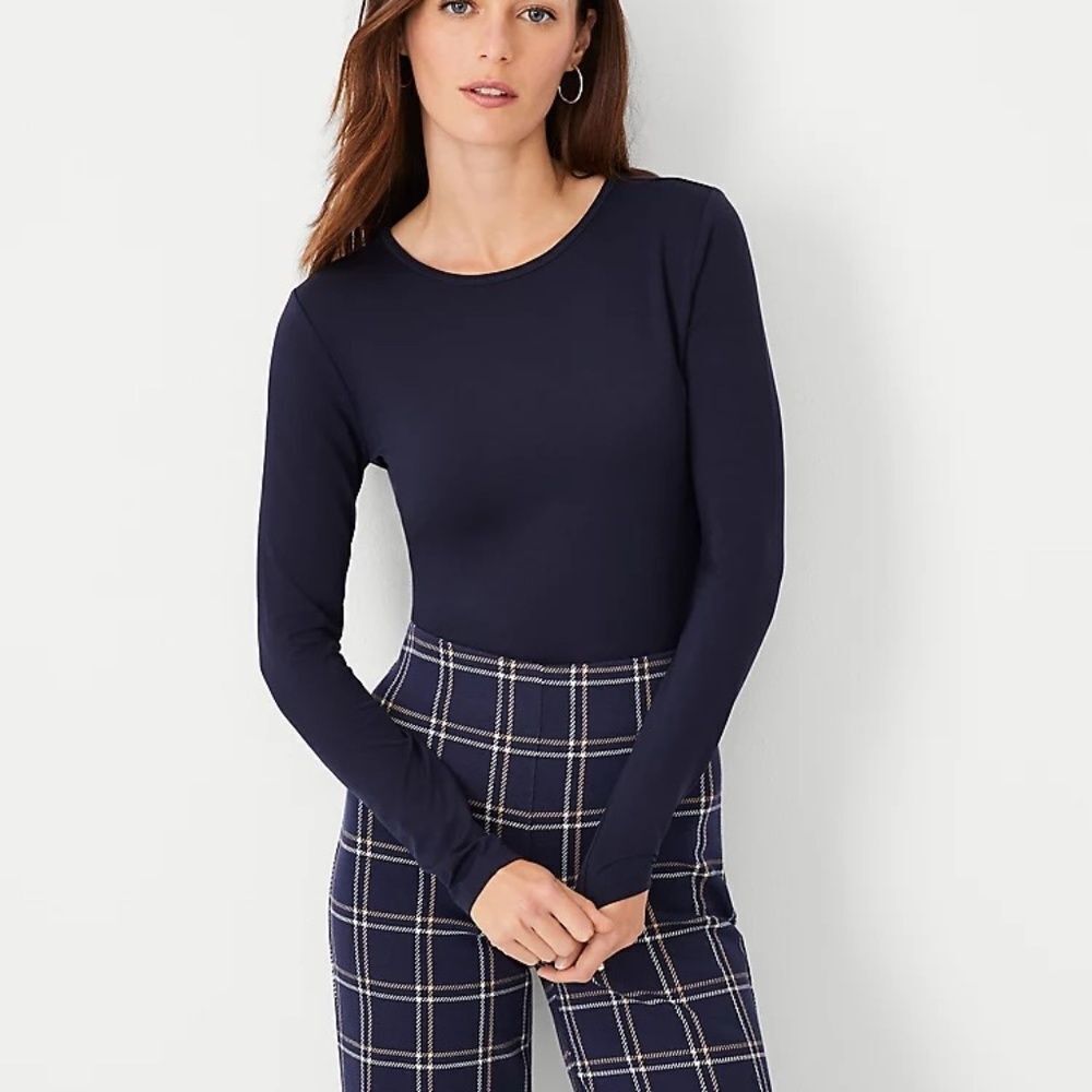 Ann Taylor Deep Blue Merino Wool Blend Back Button Long Sleeve Top Sz M - Picture 1 of 9